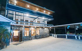 Sparrow Cherry Resort 2 Min Walk To Mg Marg